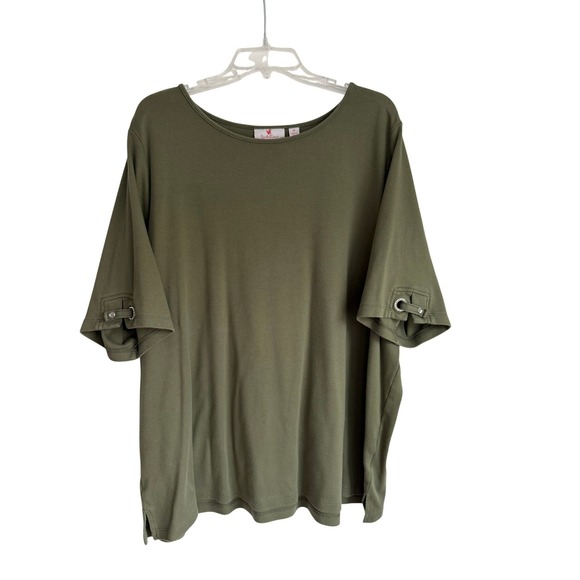 Quacker Factory Tops - Quacker Factory Women 3X Olive Green Grommet Detail Short Sleeve Knit Top